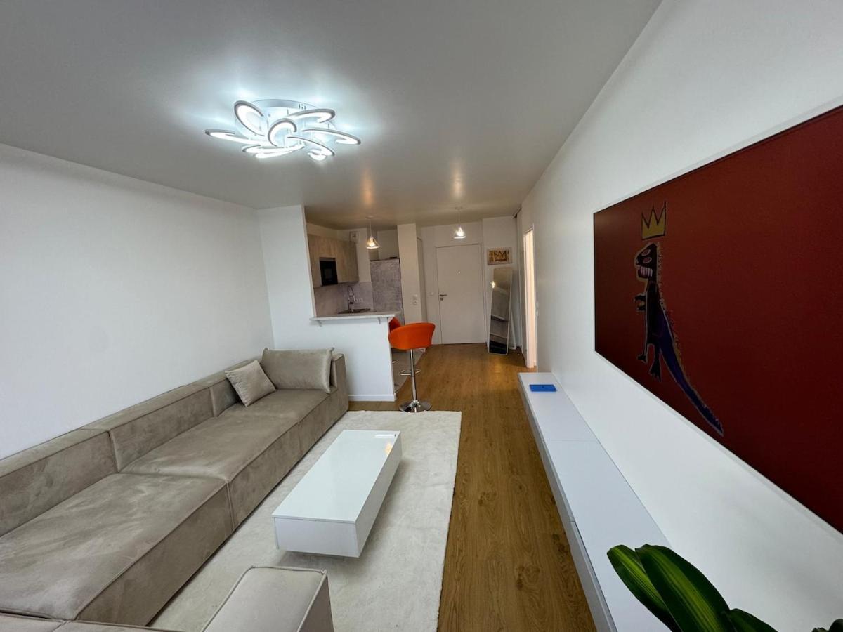 Pura Apartment